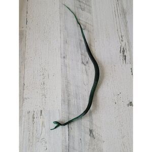 Green rubber snake Halloween prop decor‎ scary